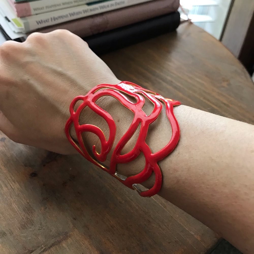 🌹 Rose Cuff 🌹 - Picture 3 of 5